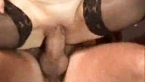 الجد يضاجع الفتيات في افلام سكس مترجم للعربية سن المراهقة مص الديك والحصول على مارس الجنس