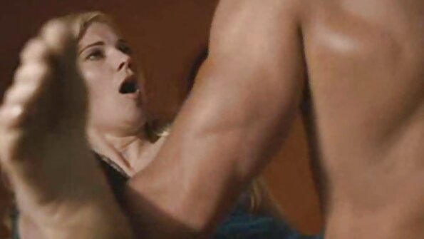 قرنية شهوة الدرس تشارلي افلام سكس مترجم احترافي الأحمر